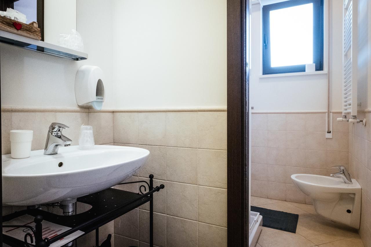 Kaktus B&B Барі Екстер'єр фото